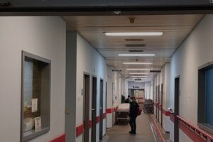 Νέο νομοσχέδιο για το ΕΣΥ: Τι αλλάζει για γιατρούς, φαρμακευτικές εταιρείες και δομές υγείας