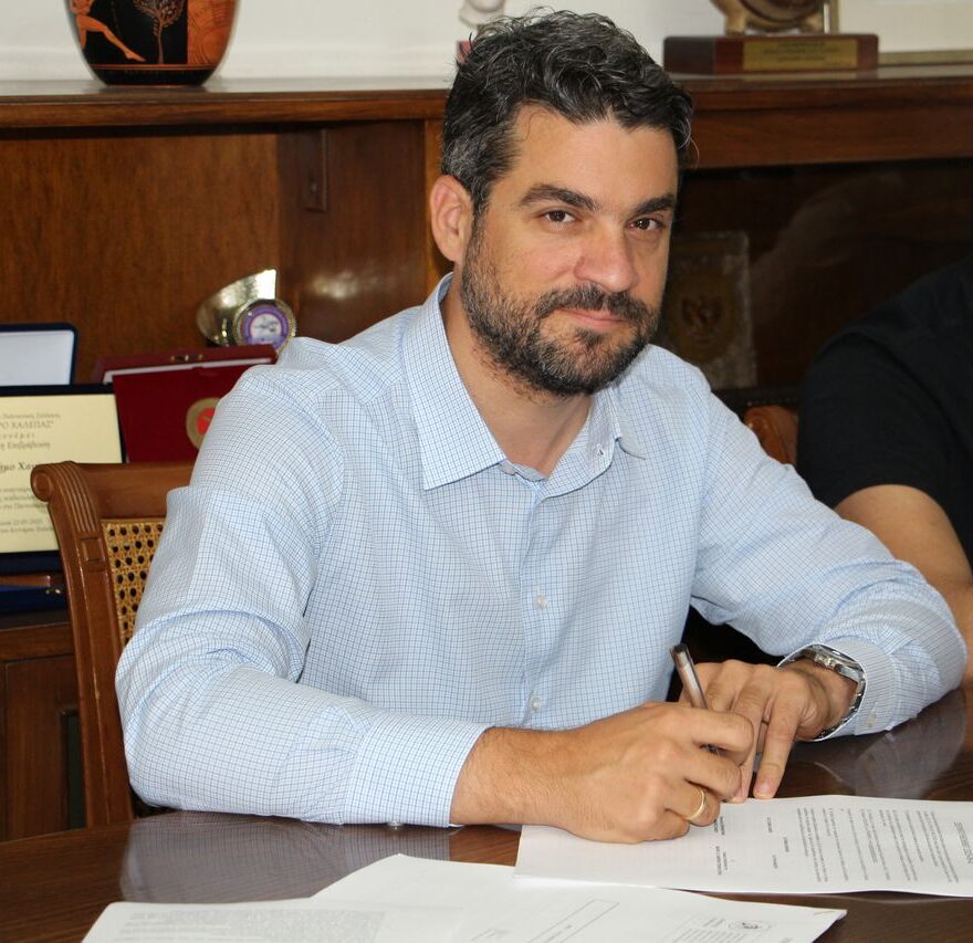 Επιστολή Δημάρχου Χανίων στο Υπουργείο Αθλητισμού για το κλειστό Κολυμβητήριο στο Ακρωτήρι