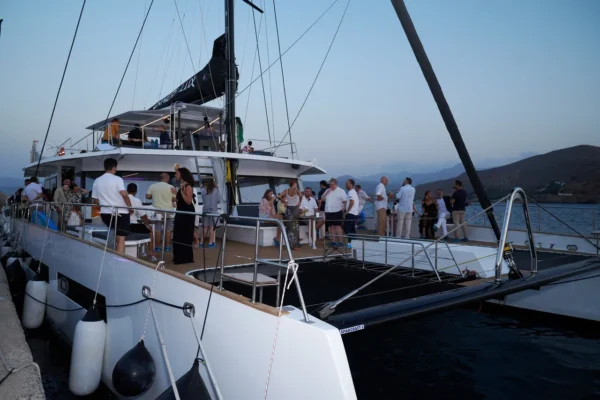 Εγκαίνια στη Κίσσαμο για το μεγαλύτερο ημερόπλοιο catamaran στην Ελλάδα