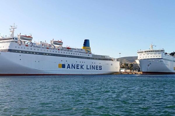 ΑΝΕΚ: Εντάσσεται η Μήλος στη γραμμή Σούδα – Πειραιάς από 1/10
