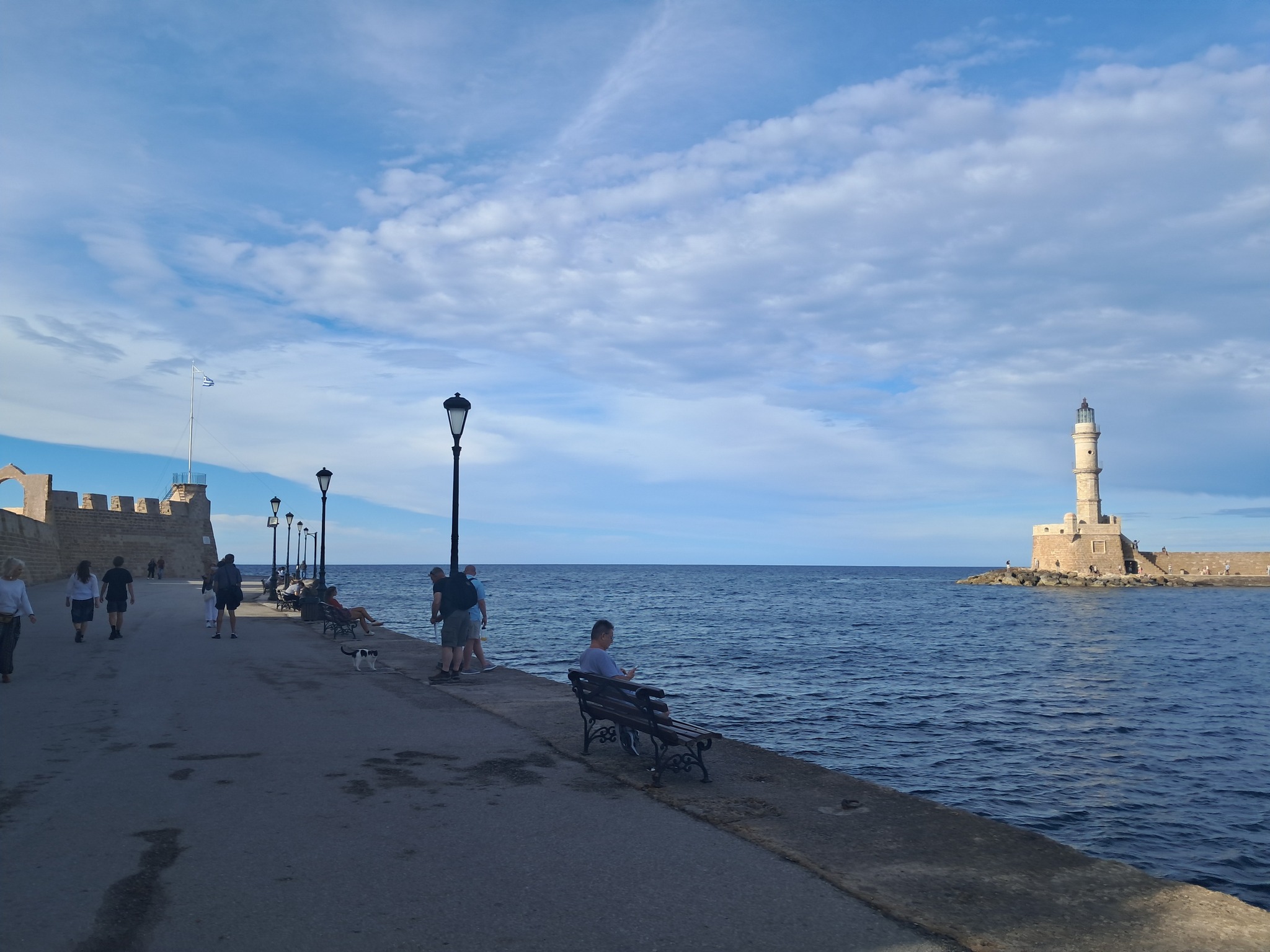 Ο καιρός σήμερα Δευτέρα και όλη την εβδομάδα – Με ανοιξιάτικο καιρό οι αυριανές παρελάσεις