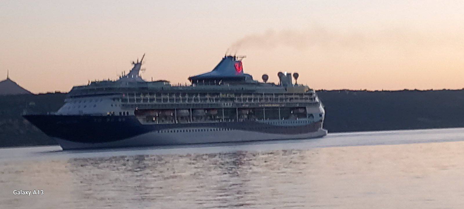 Χανιά: Τρία κρουαζιερόπλοια έδεσαν σήμερα στη Σούδα με σχεδόν 6.500 επιβάτες