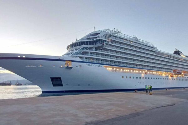 Δύο κρουαζιερόπλοια έδεσαν σήμερα στη Σούδα